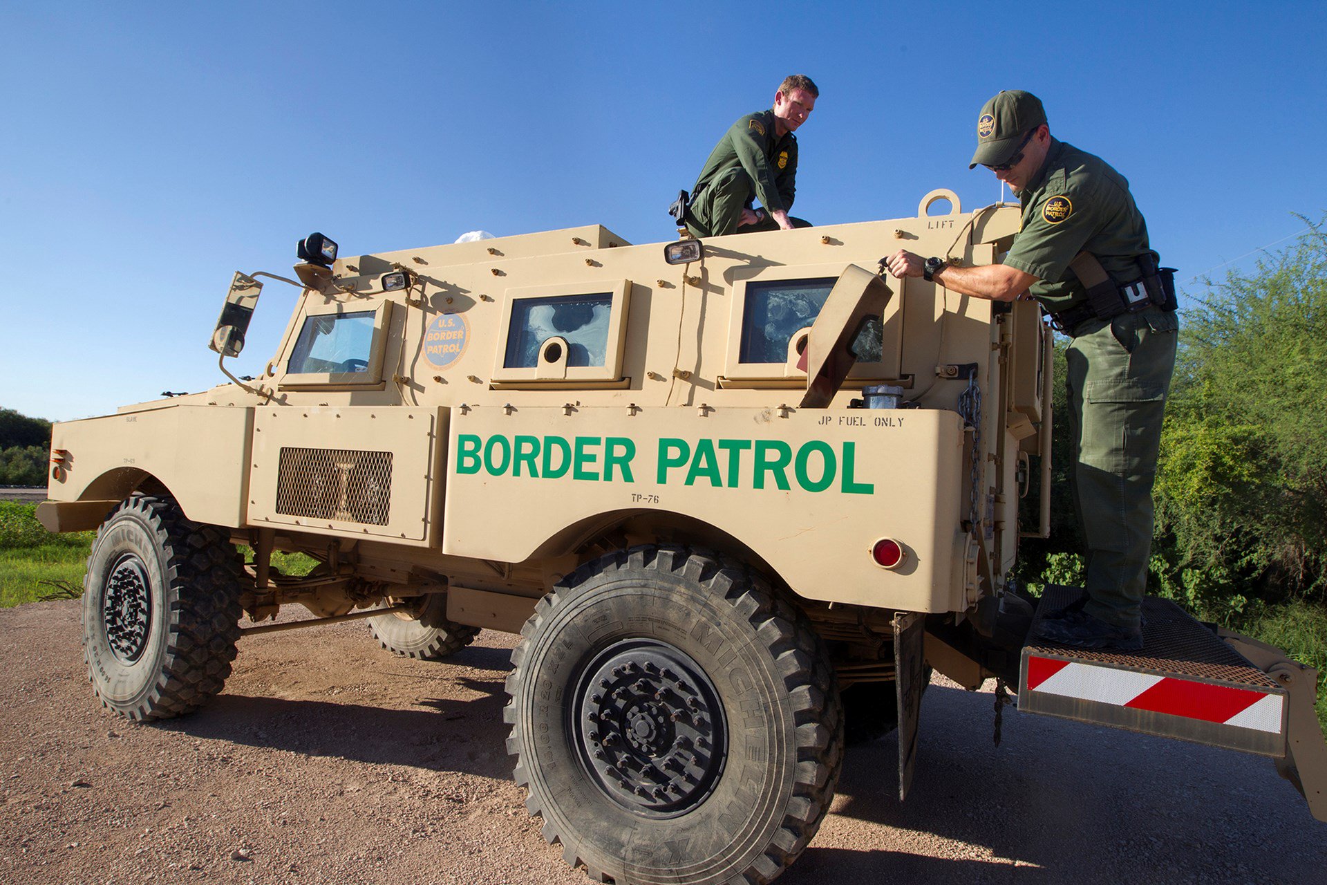 Border patrol compilation pic