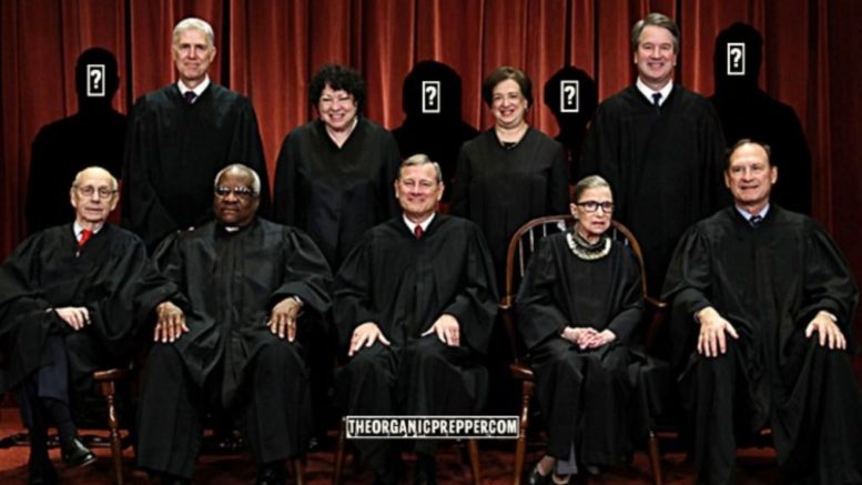 first group photo supreme court