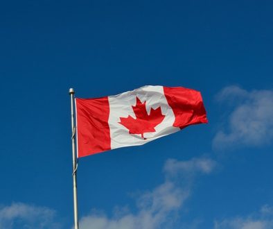 canadian-flag-1229484_640