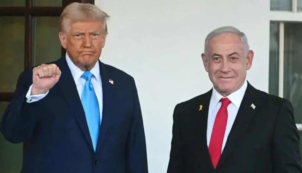 Trump-bows-to-Netanyahu.jpg